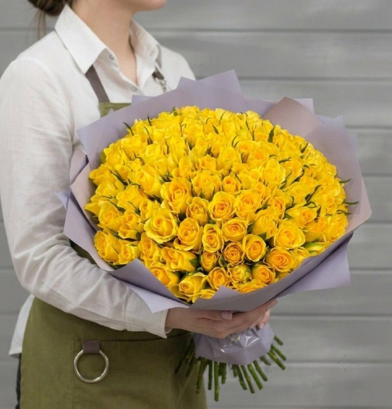 Моно-букет из 101 желтой розы